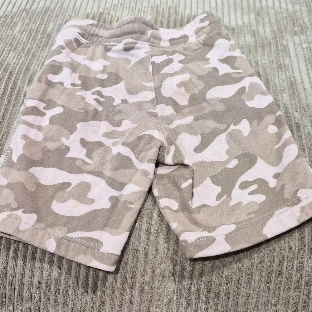 Old Navy Boys Tan Beige Camo Fleece Drawstring Stretch Shorts Size Small 6-7